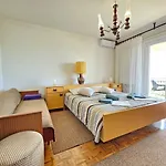 Leo 2 Nv - For 2-3 Persons With Bathroom, Balcony