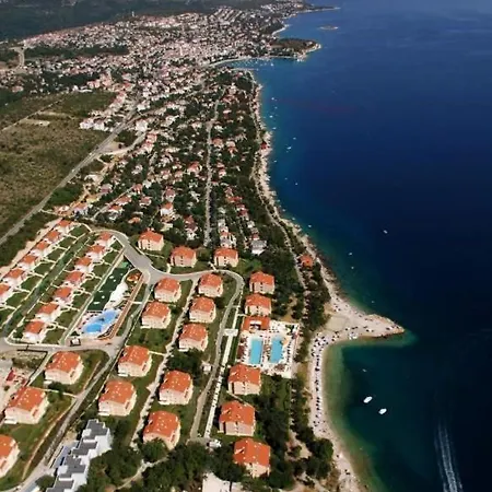 Leo 2 Nv - For 2-3 Persons With Bathroom, Balcony * Novi Vinodolski